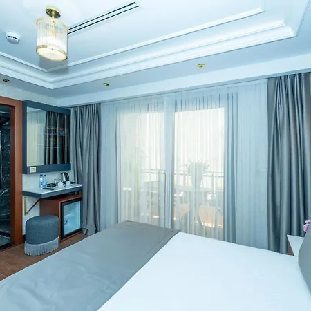 Hotel Freya 4*