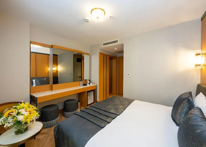 Hotel Freya 4*