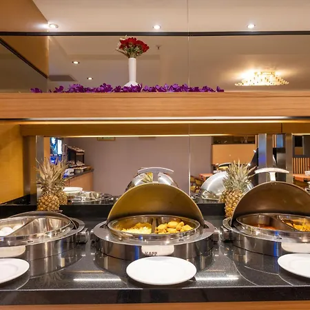 Hotel Freya 4*