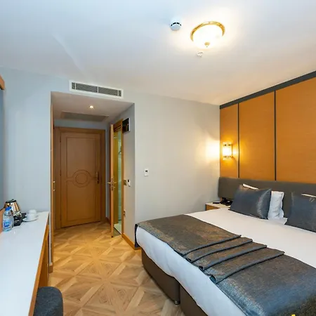 Hotel Freya 4*
